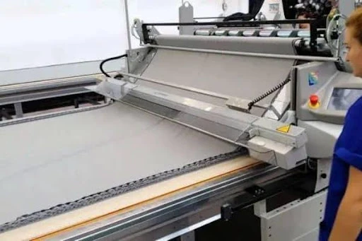 Fabric Spreading in Clothing Manufacturing
